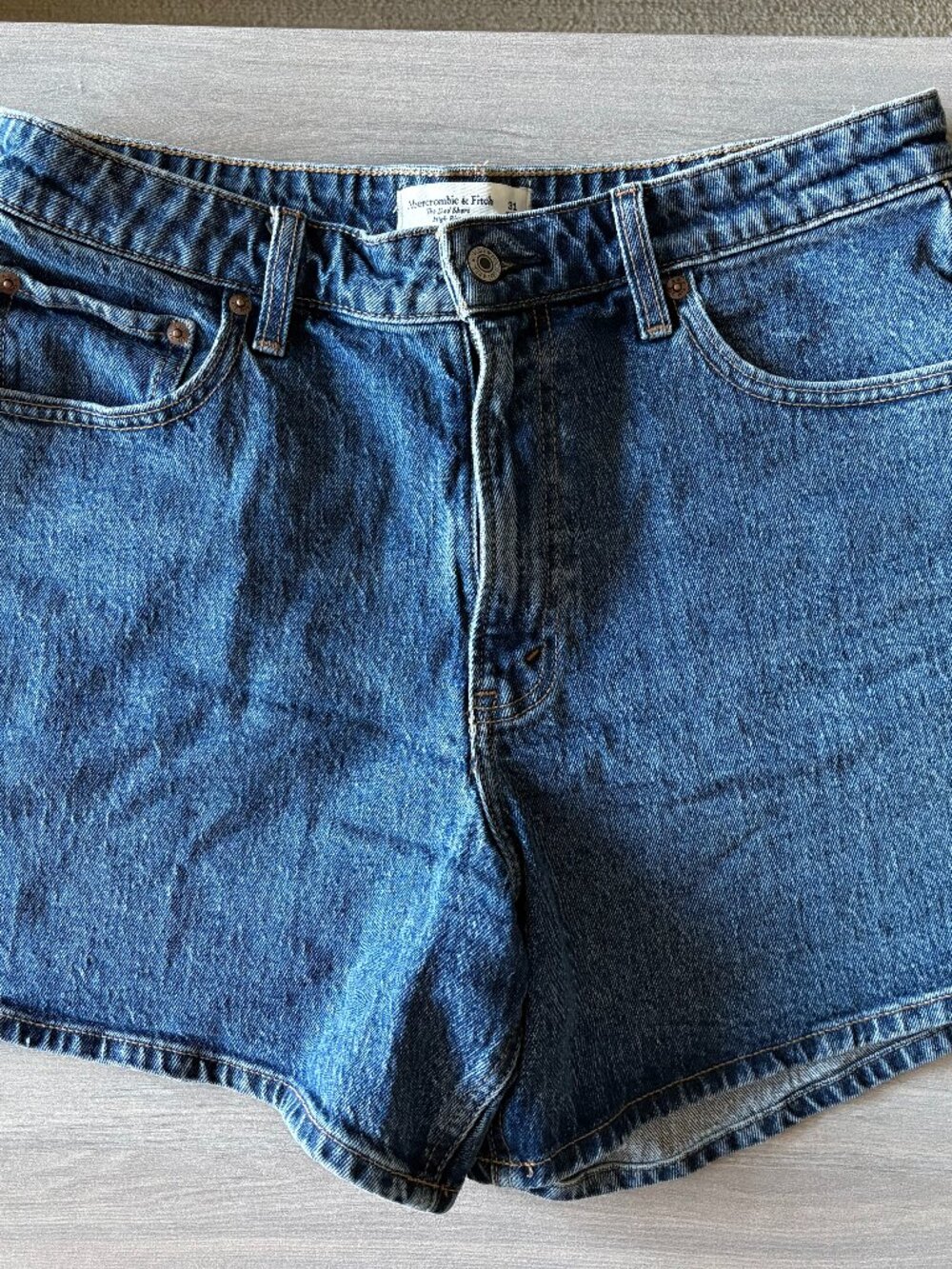 Abercrombie & Fitch Dark Wash High Rise Dad Shorts Curve Love Size 31/12